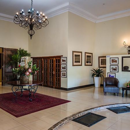Royal Solwezi Hotel Exterior photo