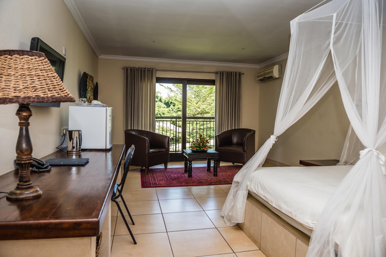 Royal Solwezi Hotel Exterior photo