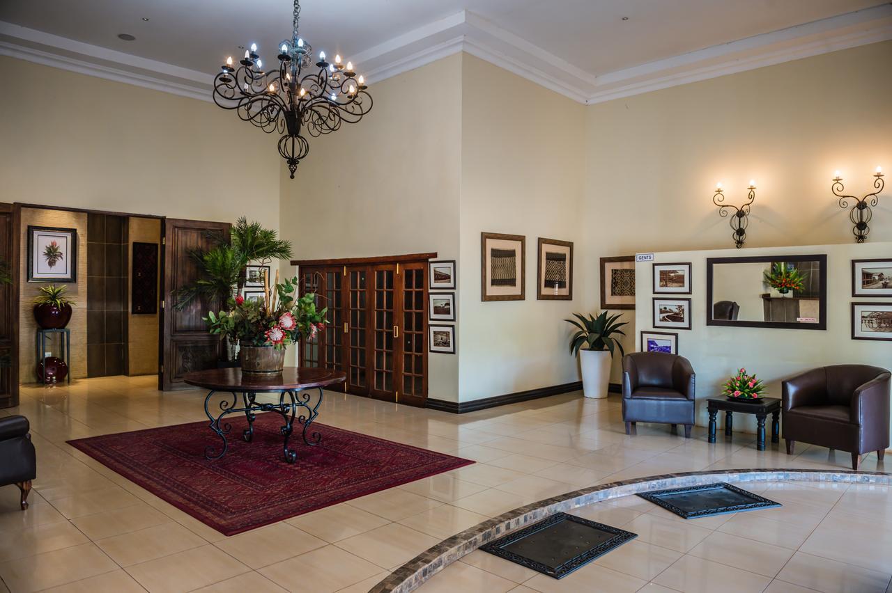 Royal Solwezi Hotel Exterior photo
